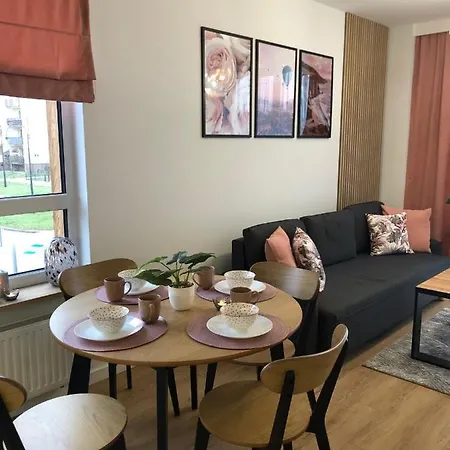 Apartament Pileckiego Nowy Dwór Mazowiecki Modlin Airport Apartamento Nowy Dwór Mazowiecki