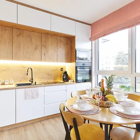 Pileckiego Modlin Airport